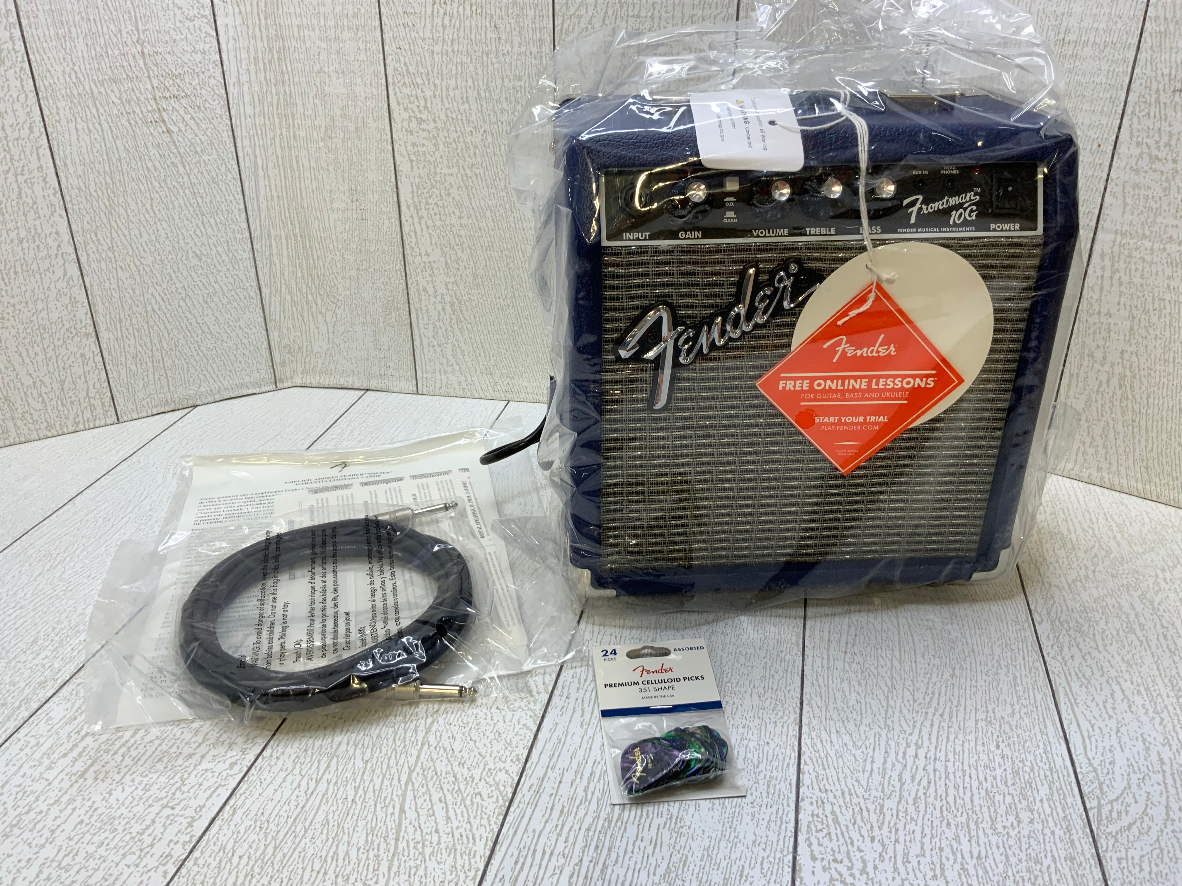 Fender Frontman 10G Electric Guitar Amplifier - Midnight Blue Bundle/24 Picks (7917595492590)